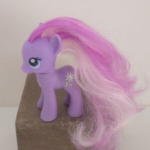 My Little Pony MLP G4 Daisy Dreams Pony 2010
